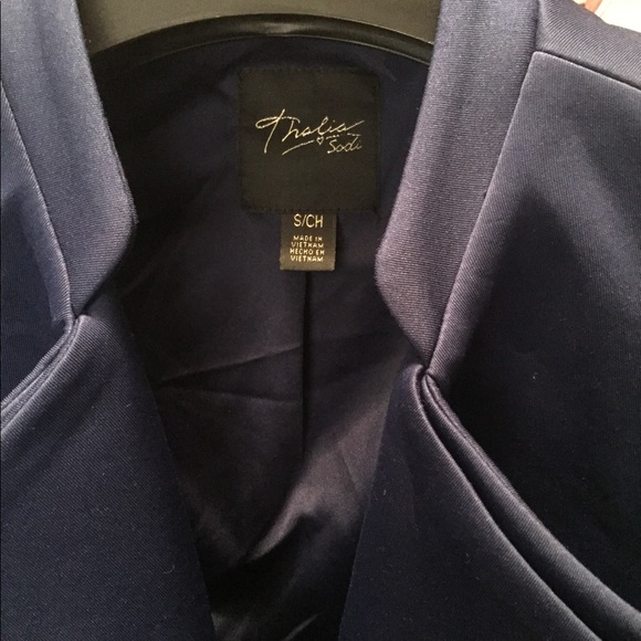 Fantastic Bolero Jacket - Picture 3 of 8